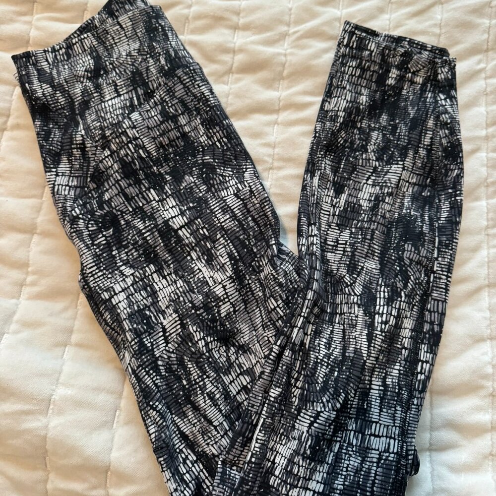 Lululemon InStill High-Rise Tight Leggings